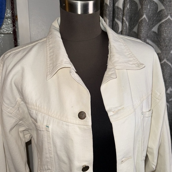 Freeze Vintage White Denim Jacket - Picture 2 of 7